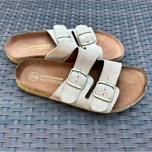 Barely worn, comfortable Women's Leather Footbed Sandal, light taupe, 8M